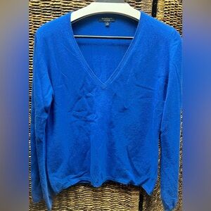 Burberry Royal Blue V-Neck‎ Sweater- Cashmere, Large Womens
